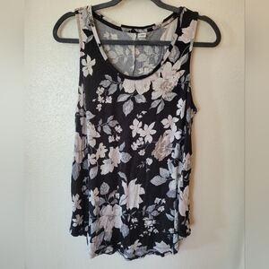 Flowy B&W Floral Top